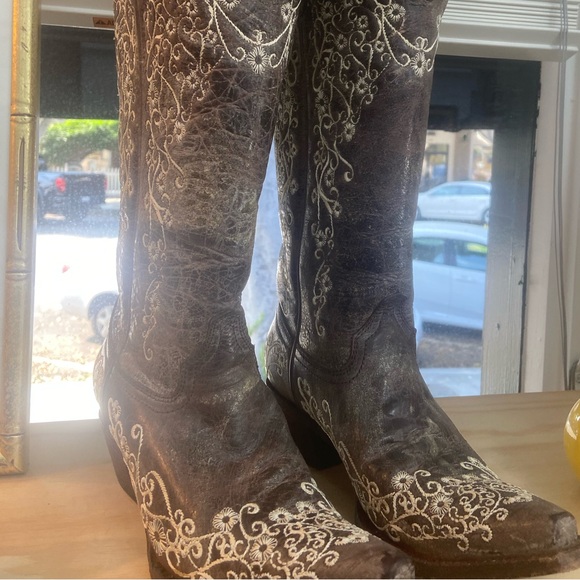 CORRAL WOMEN'S CRATER WITH BONE EMBROIDERY WESTERN BOOTS - SNIP TOE boot barn - Picture 4 of 6